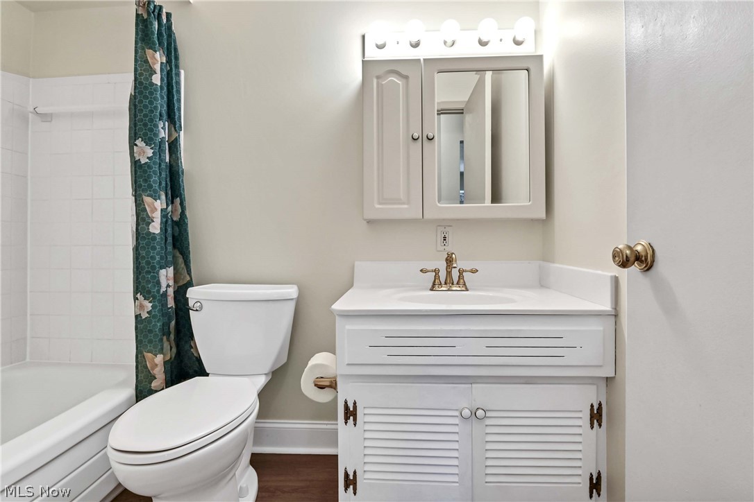 2948 Pease Drive Rocky River OH 44116