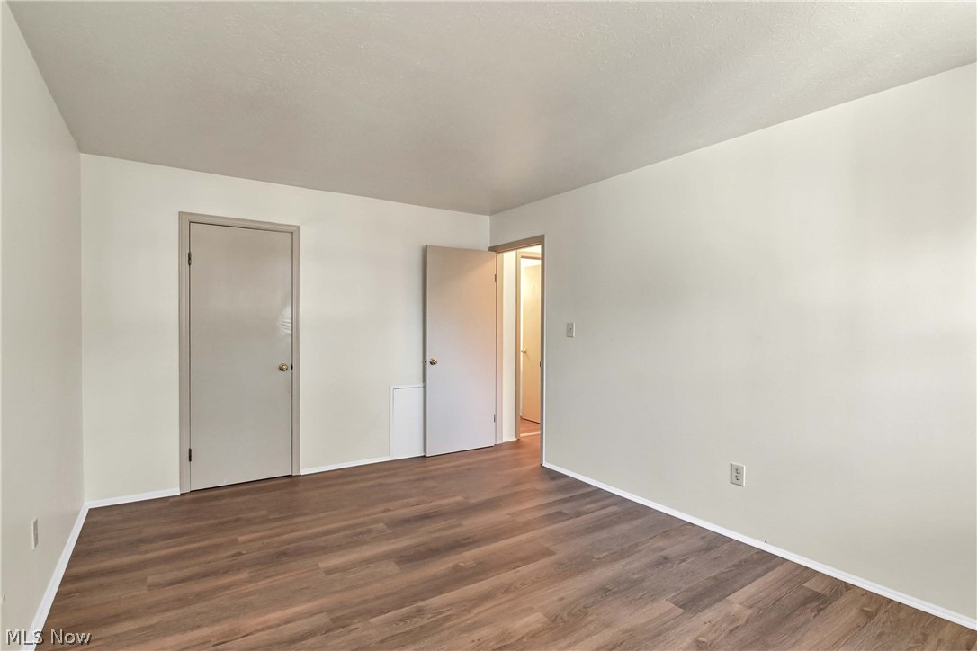 2948 Pease Drive Rocky River OH 44116