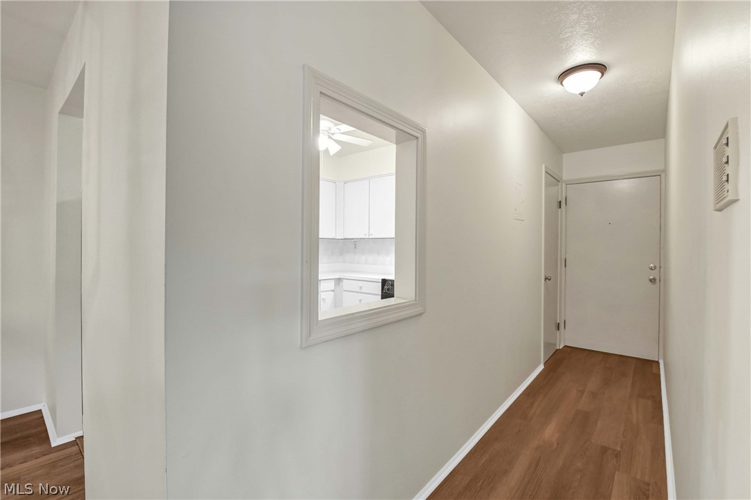 2948 Pease Drive Rocky River OH 44116