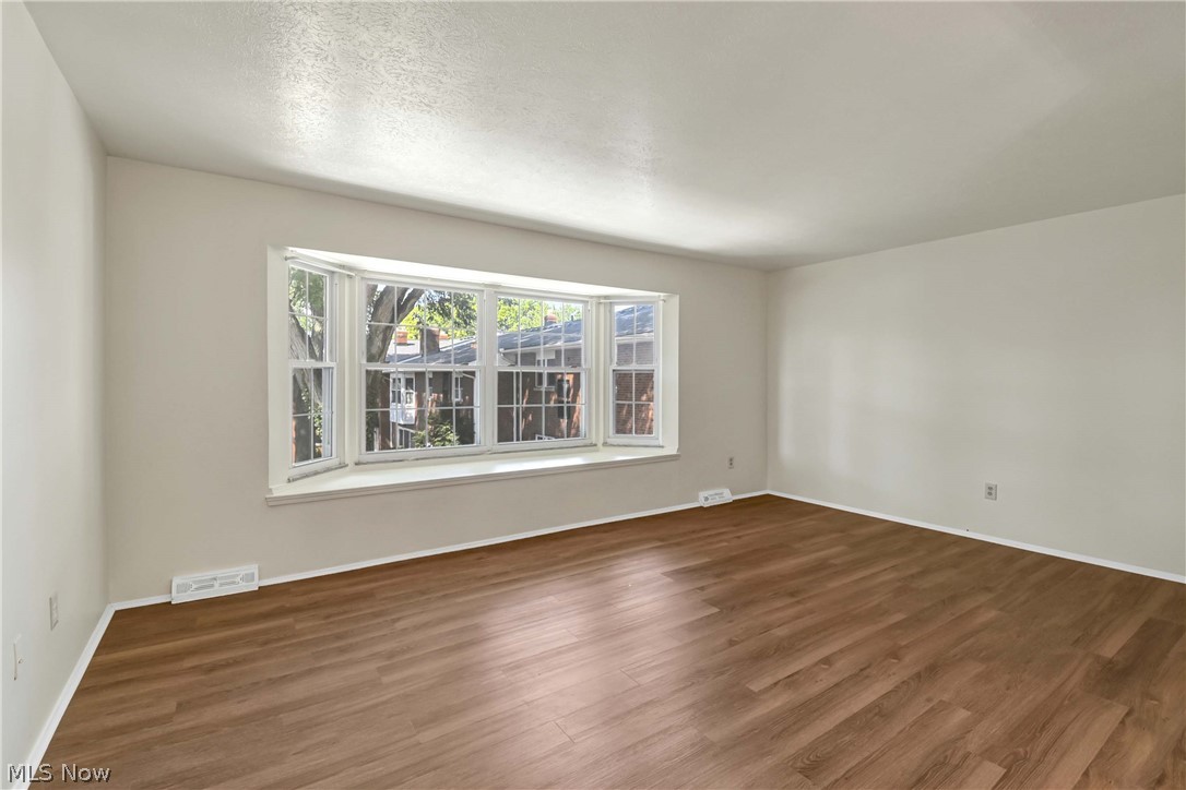 2948 Pease Drive Rocky River OH 44116