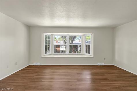 2948 Pease Drive Rocky River OH 44116