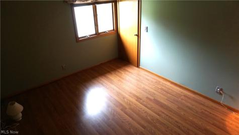16801 Orchard Grove Drive Middleburg Heights OH 44130