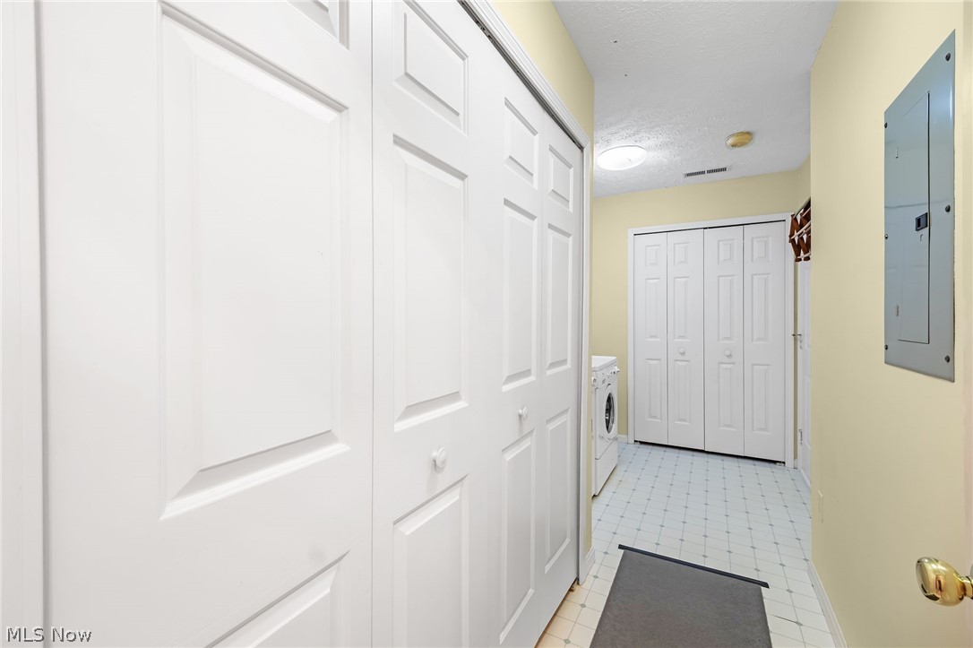421 Pebblebrook Drive Willoughby Hills OH 44094
