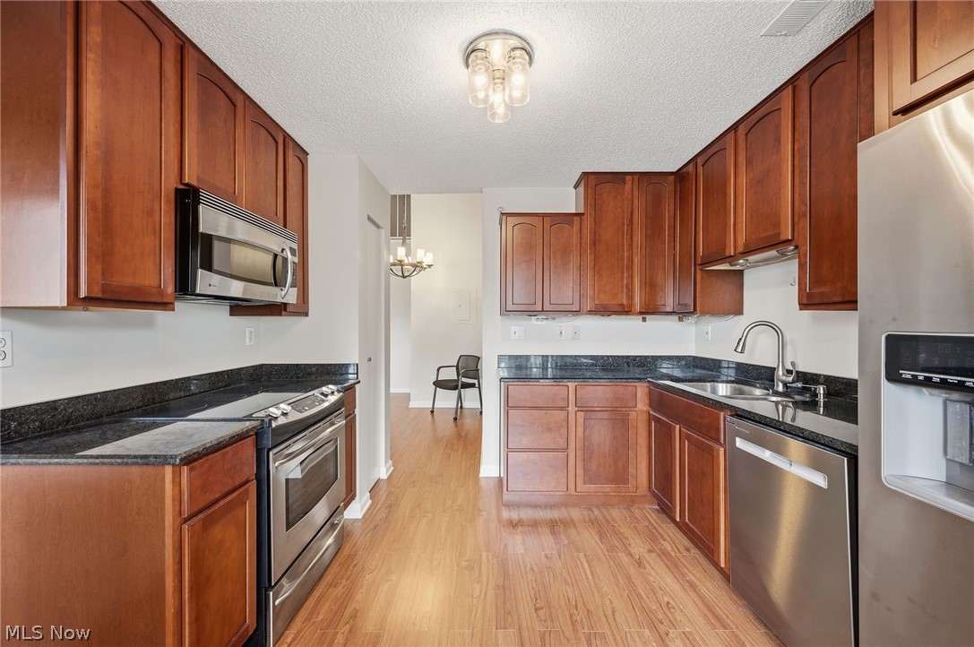 240 Fox Hollow Drive Mayfield Heights OH 44124