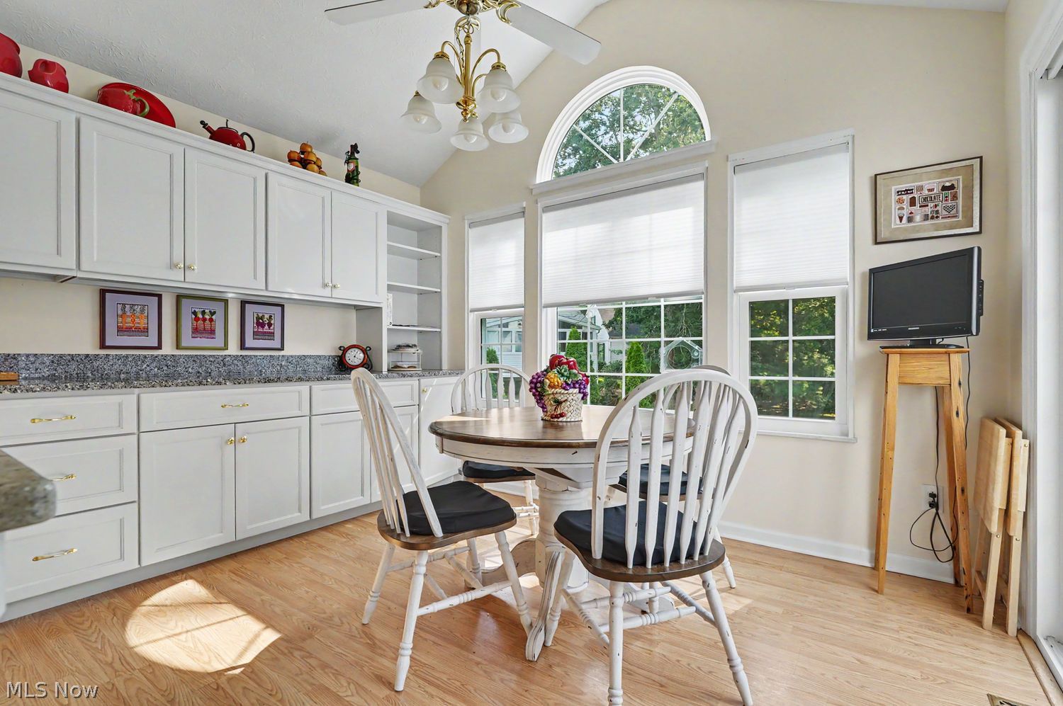 3409 W Prescott Circle Cuyahoga Falls OH 44223