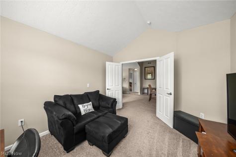 1930 Fairways Drive Streetsboro OH 44241