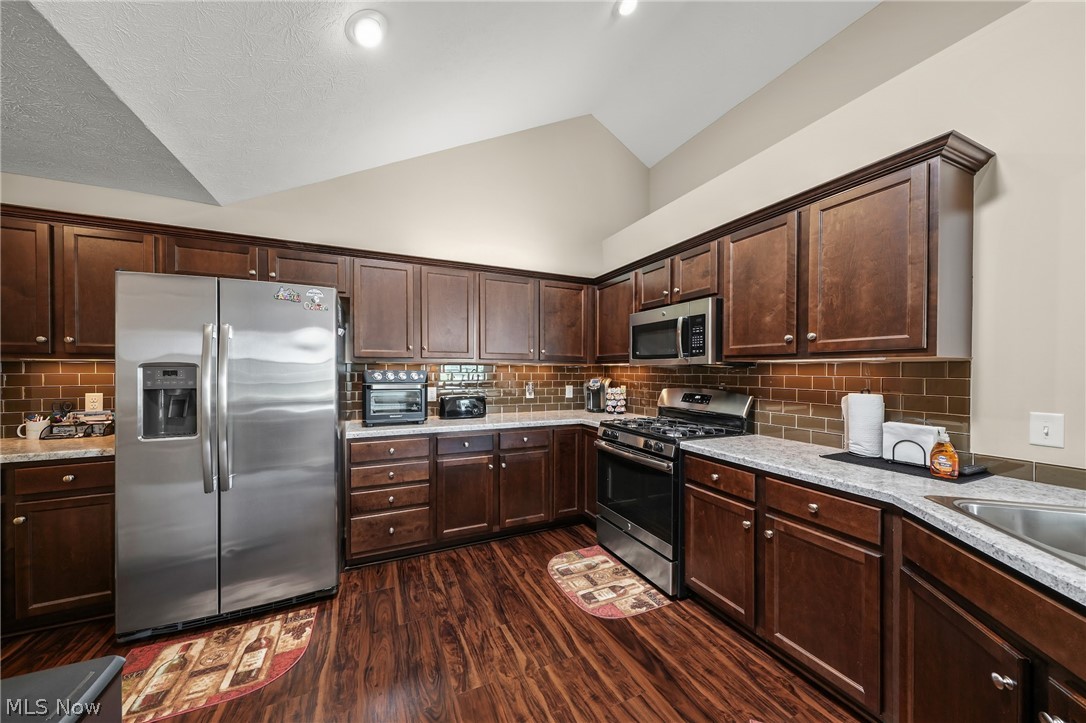 1930 Fairways Drive Streetsboro OH 44241