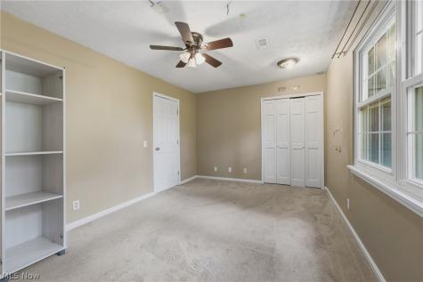 2013 50th Street NW Canton OH 44709