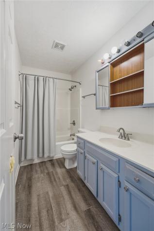 2013 50th Street NW Canton OH 44709