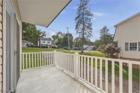 2013 50th Street NW Canton OH 44709