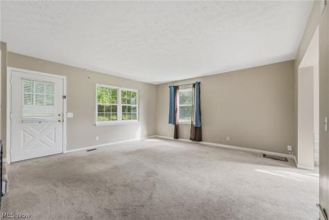 2013 50th Street NW Canton OH 44709