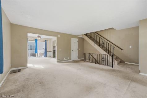 2013 50th Street NW Canton OH 44709
