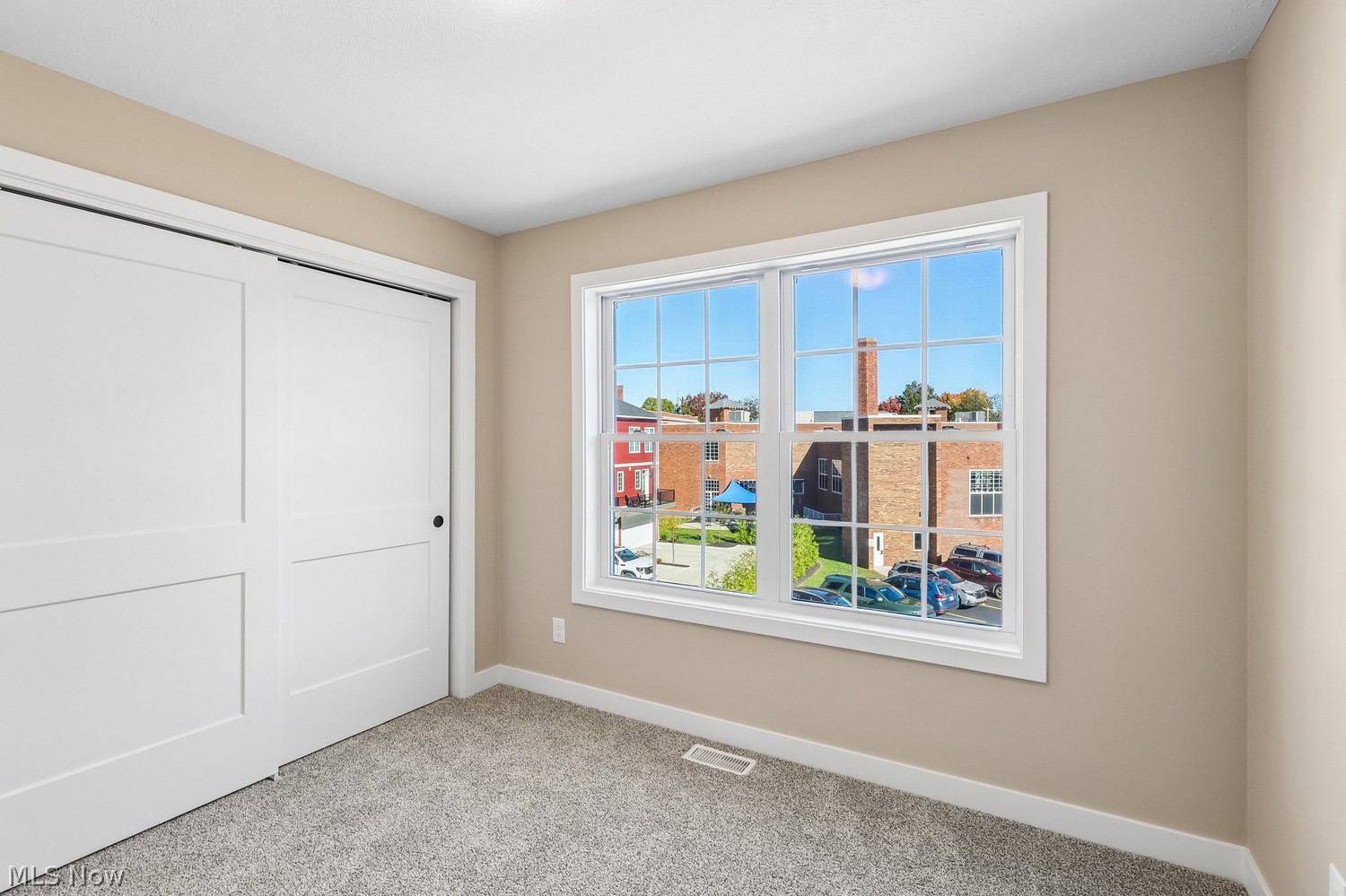 4307 Literary Lane Willoughby OH 44094