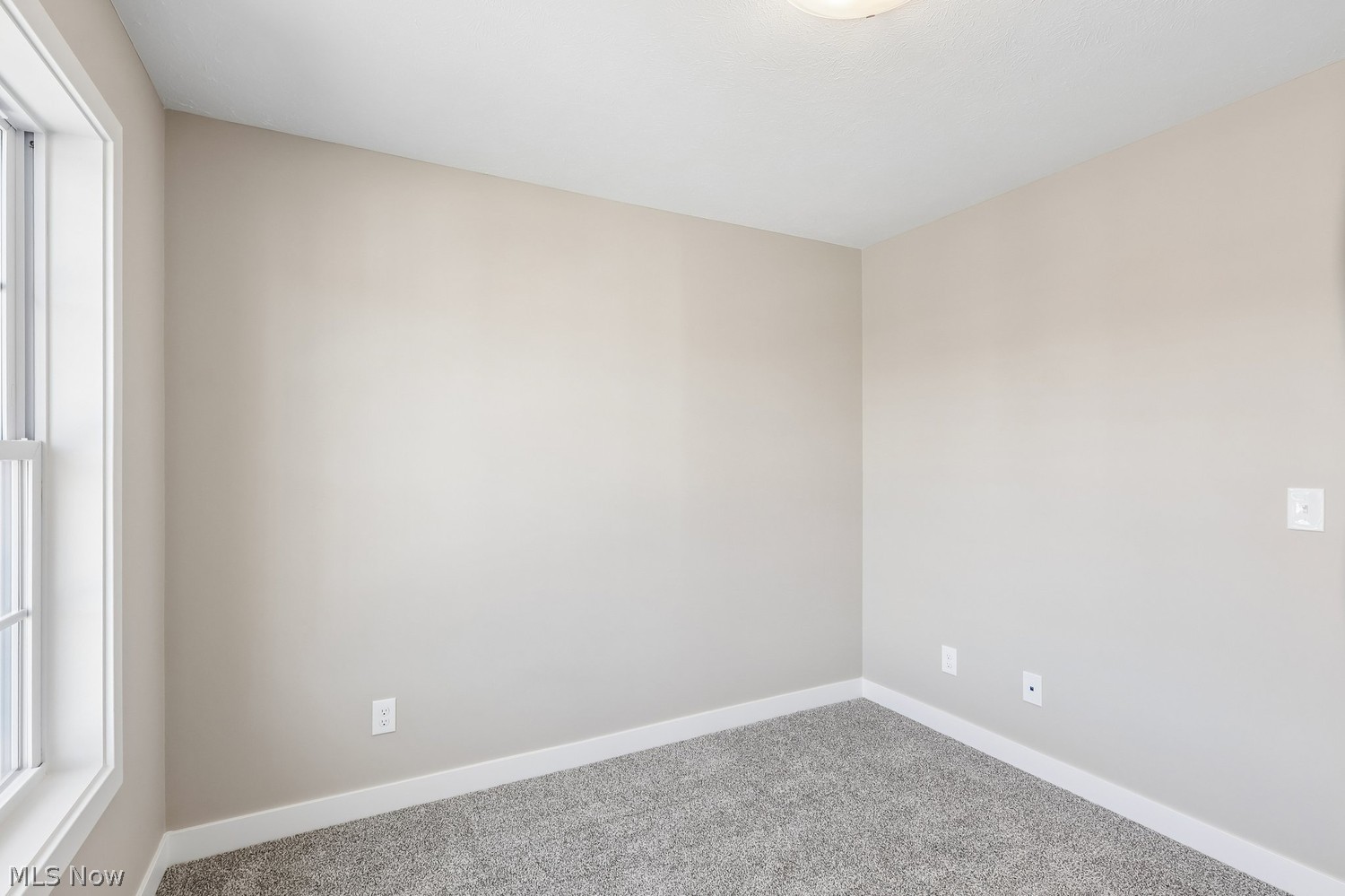 4307 Literary Lane Willoughby OH 44094