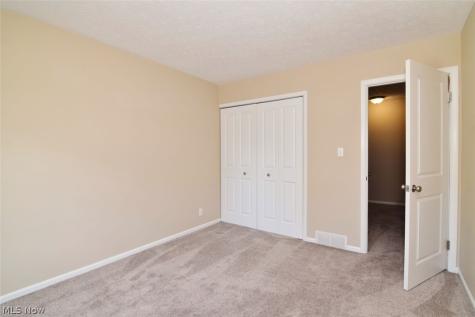 8117 Puritan Drive Mentor OH 44060