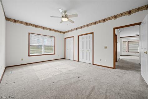 215 Village Drive Independence OH 44131