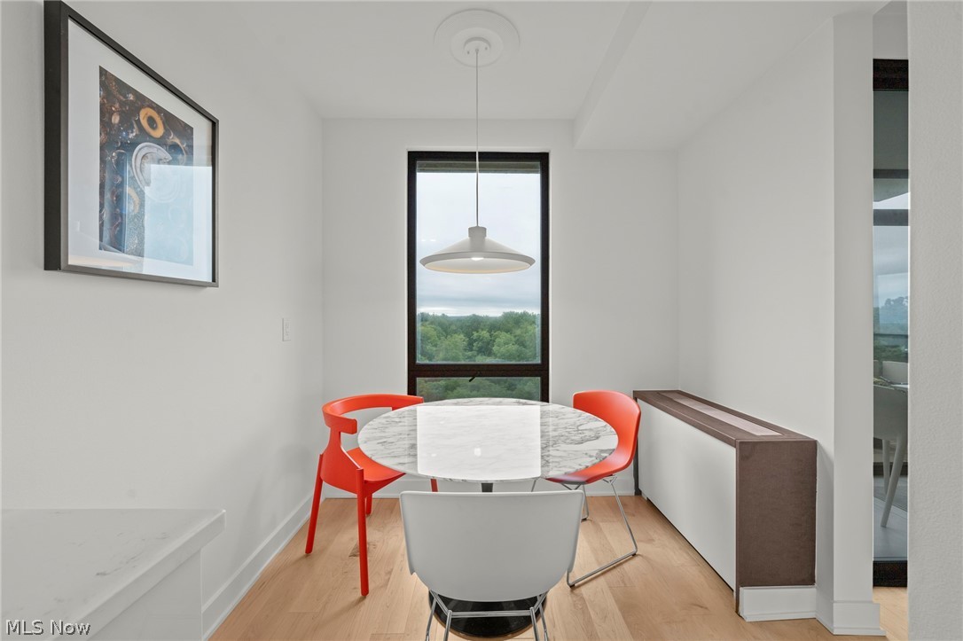 2 Bratenahl Place Bratenahl OH 44108