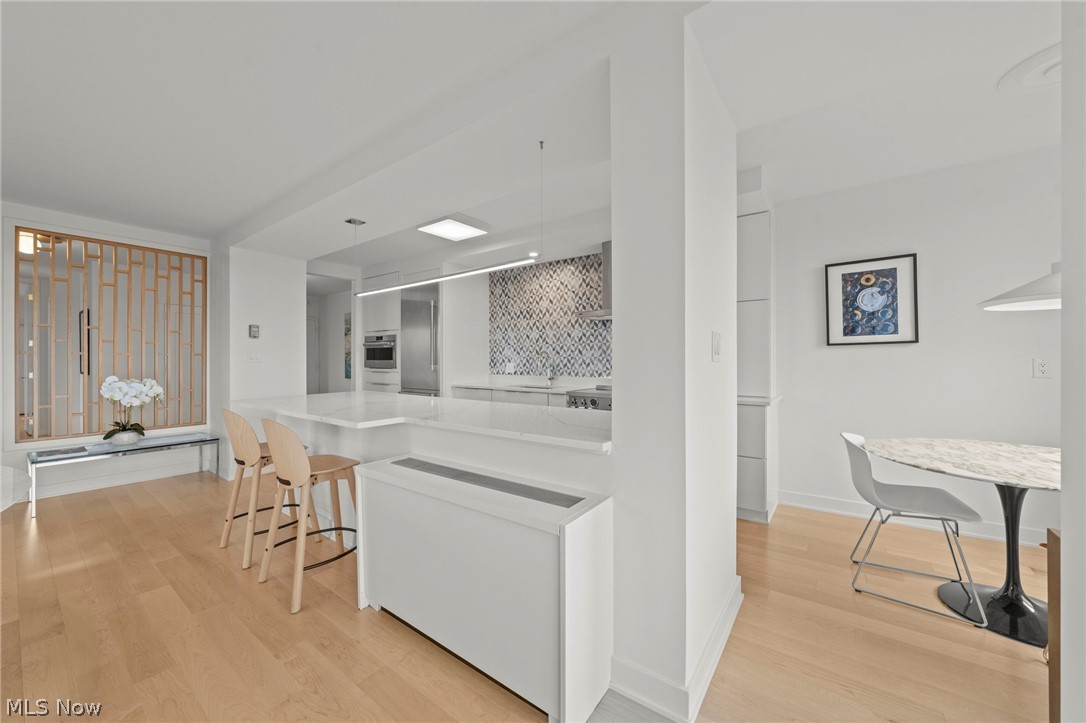 2 Bratenahl Place Bratenahl OH 44108