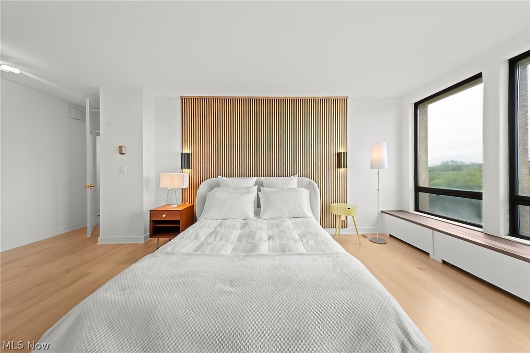 2 Bratenahl Place Bratenahl OH 44108