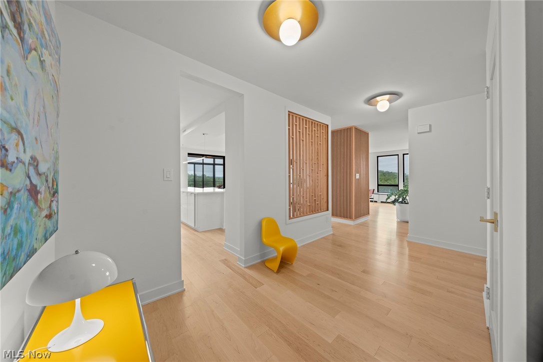 2 Bratenahl Place Bratenahl OH 44108