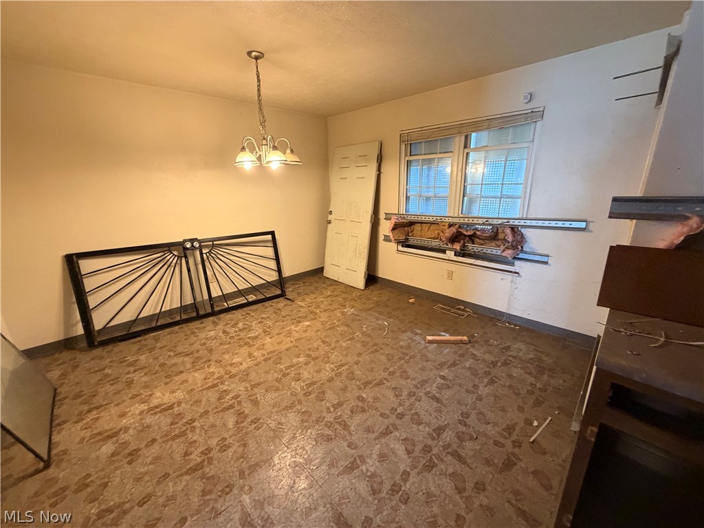 9420 Mount Auburn Avenue Cleveland OH 44104