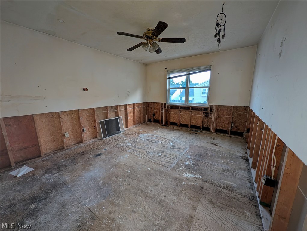 889 Brittney Court Willowick OH 44095