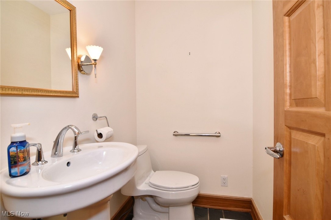 10085 Glen Eagle Lane Twinsburg OH 44087