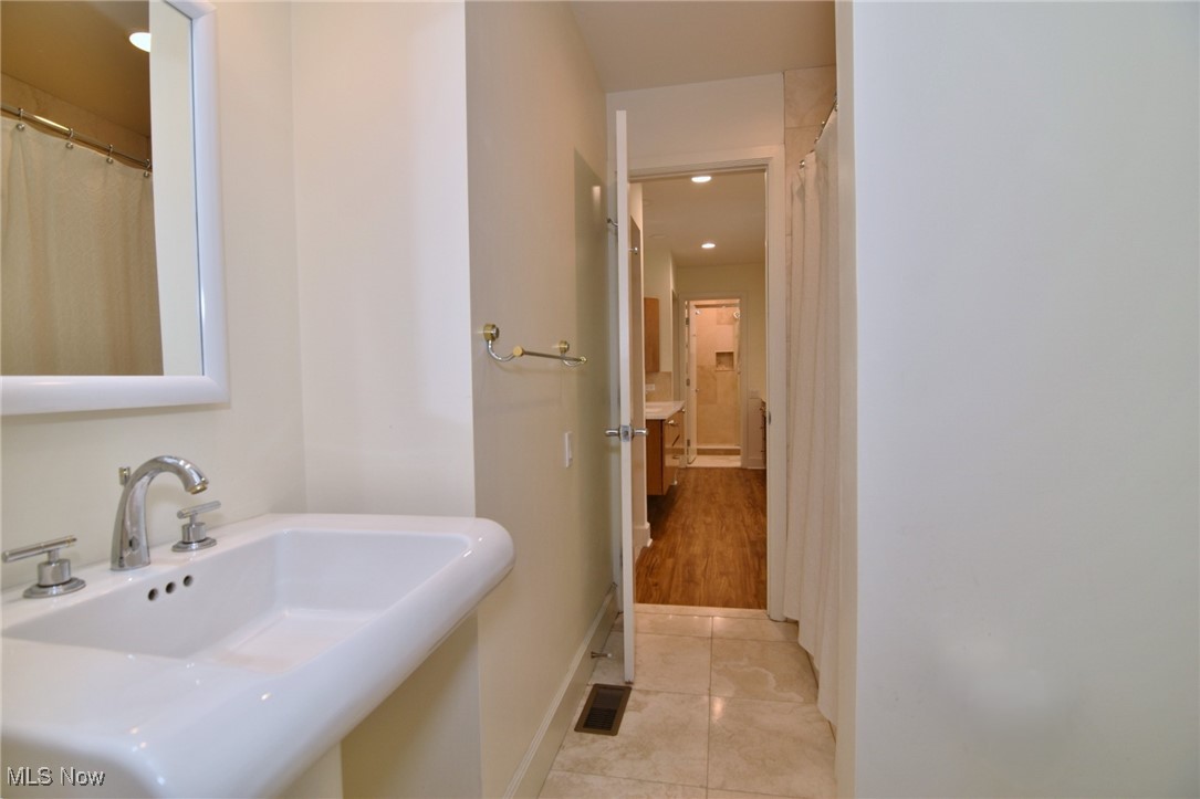 10085 Glen Eagle Lane Twinsburg OH 44087