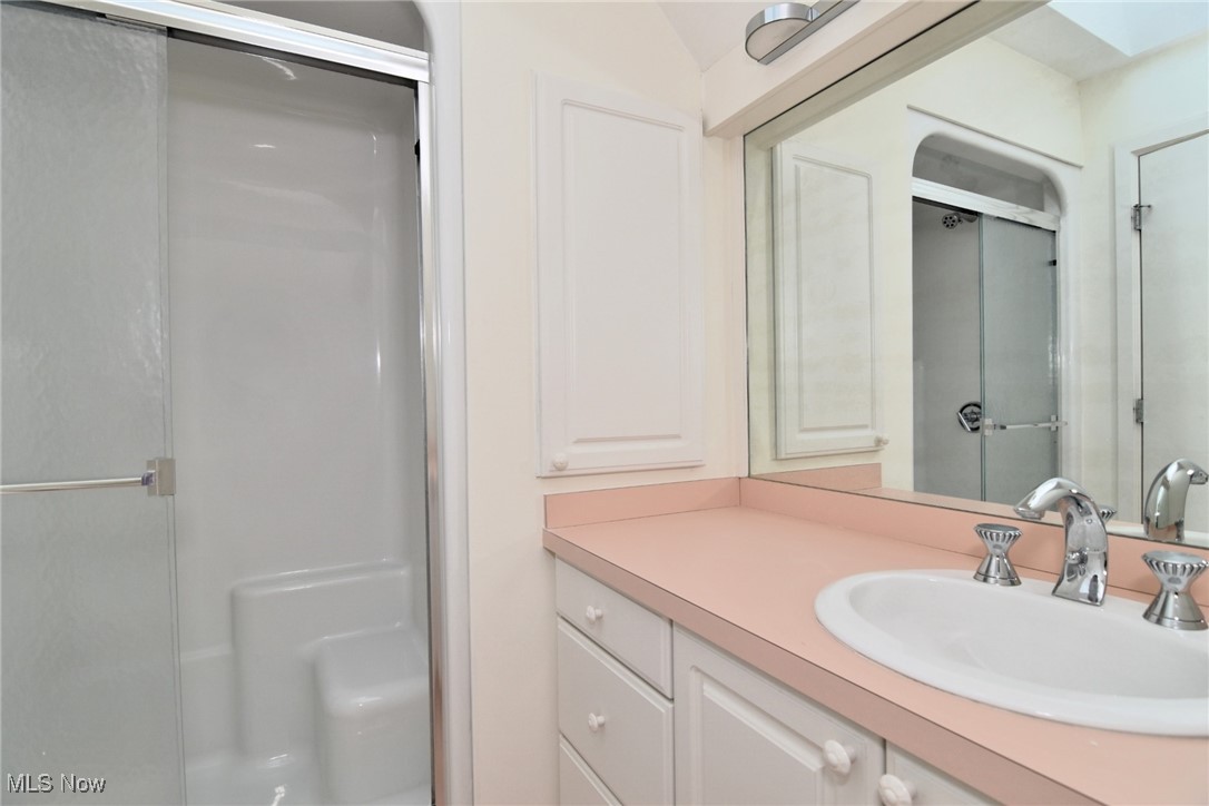 10085 Glen Eagle Lane Twinsburg OH 44087