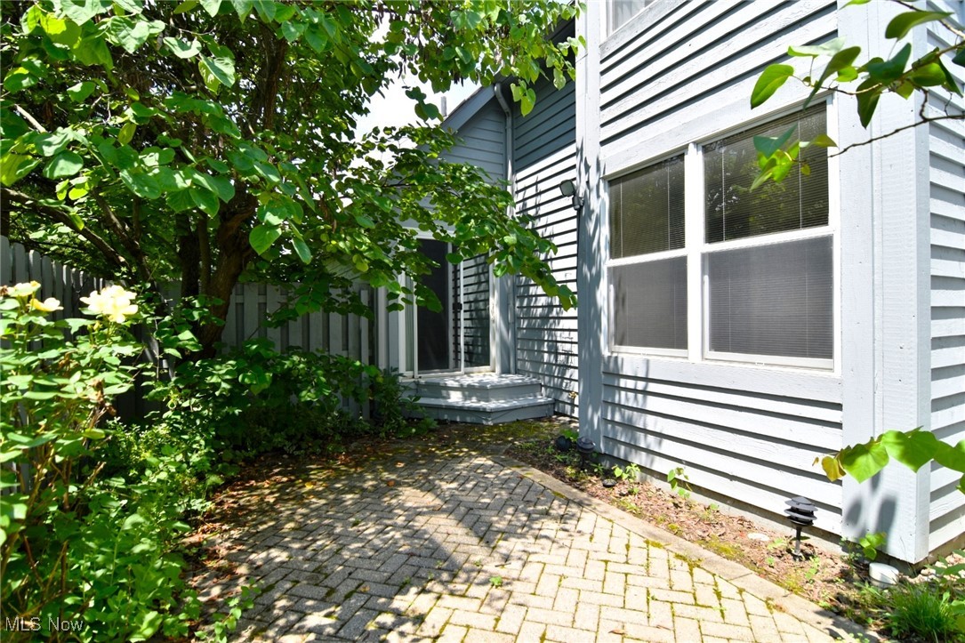 10085 Glen Eagle Lane Twinsburg OH 44087