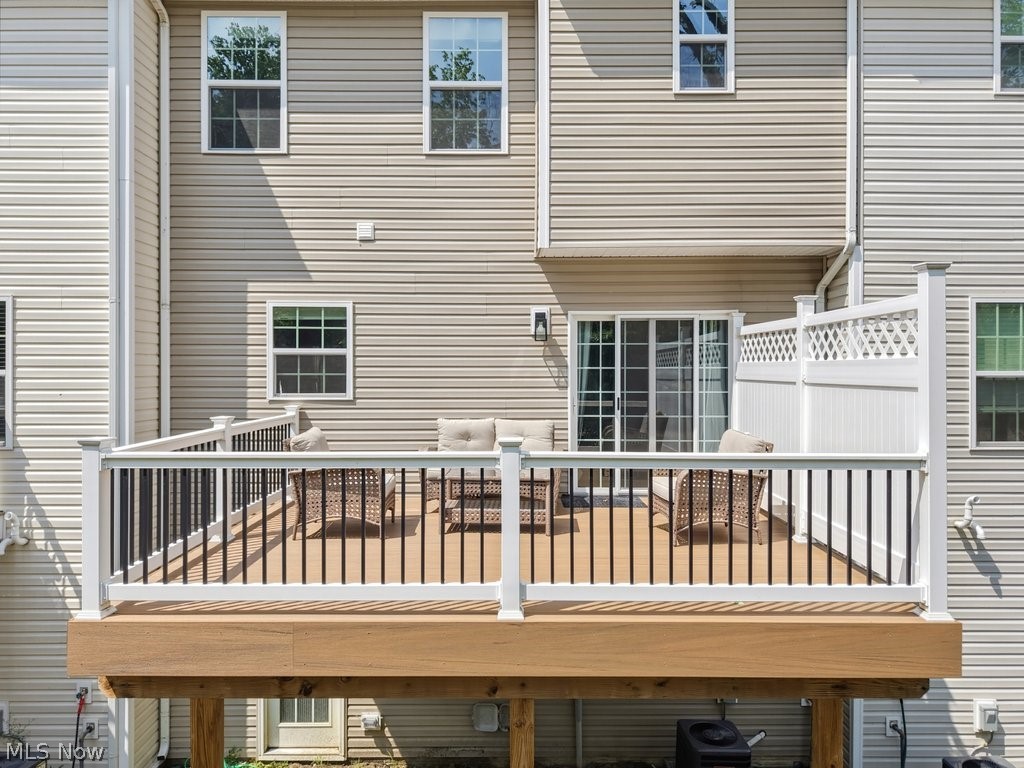 34600 Ethan Way Willoughby OH 44094