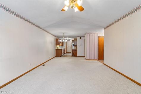 1529 Rhine River Road NW Uniontown OH 44685