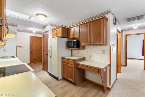 1529 Rhine River Road NW Uniontown OH 44685
