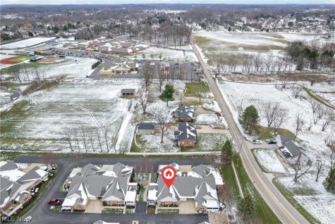 1529 Rhine River Road NW Uniontown OH 44685