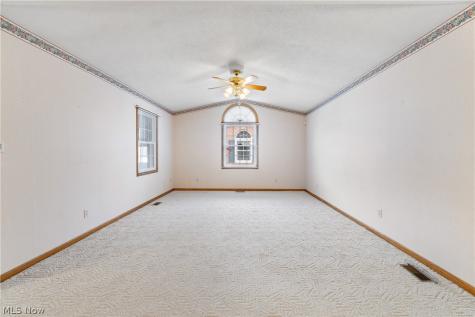 1529 Rhine River Road NW Uniontown OH 44685
