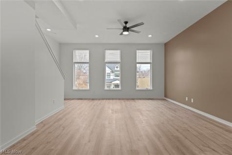 4705 Bridge Avenue Cleveland OH 44102