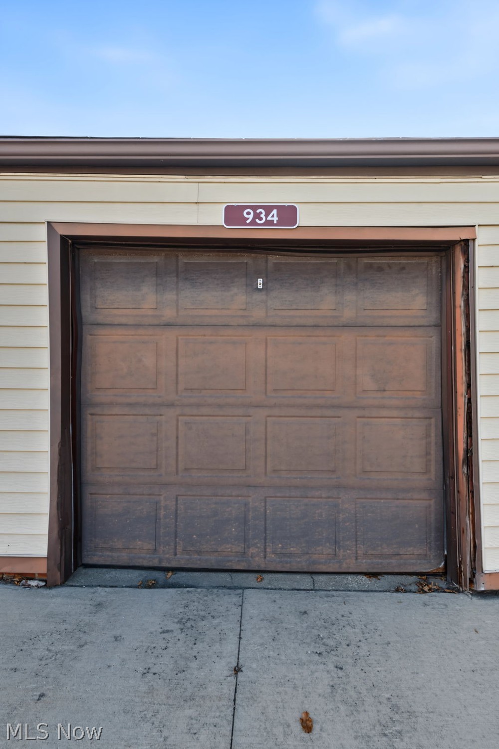 934 Hampton Ridge Drive Akron OH 44313