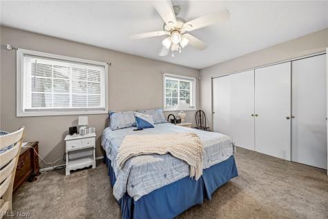 2 Meadowlawn Drive Mentor OH 44060