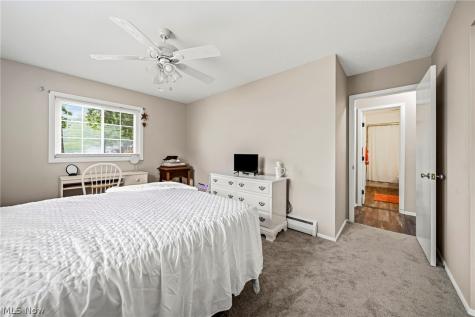 2 Meadowlawn Drive Mentor OH 44060