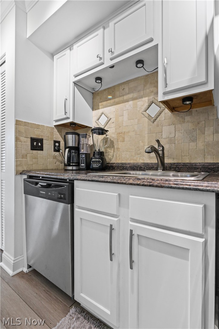 2436 Island Drive Uniontown OH 44685
