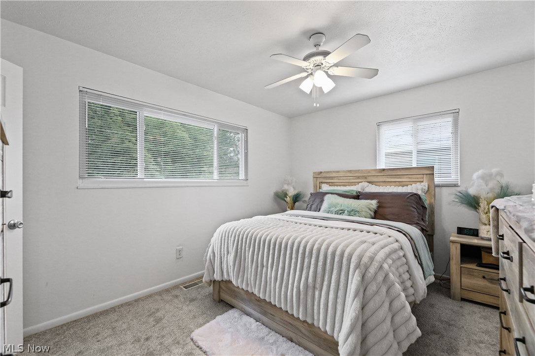 2436 Island Drive Uniontown OH 44685