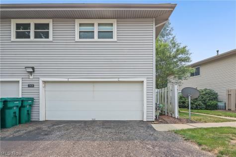 2436 Island Drive Uniontown OH 44685