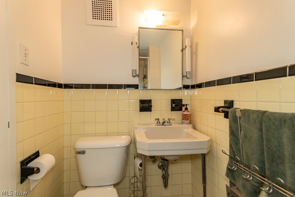 19201 Van Aken Boulevard Shaker Heights OH 44122