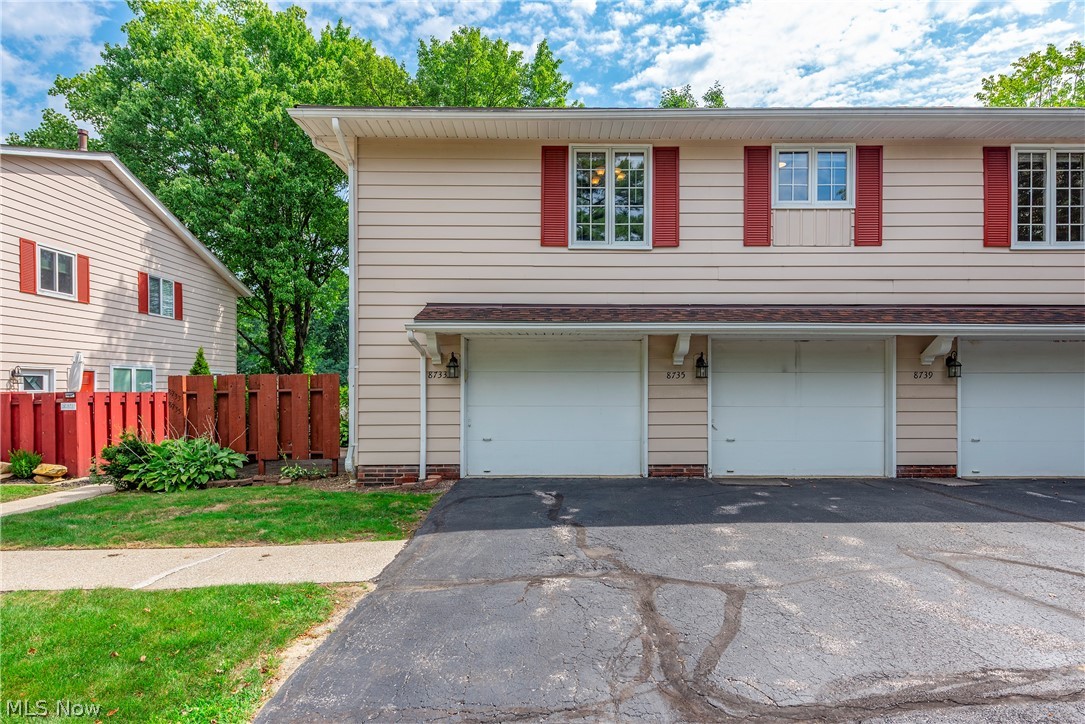 8733 Fox Rest Drive Brecksville OH 44141