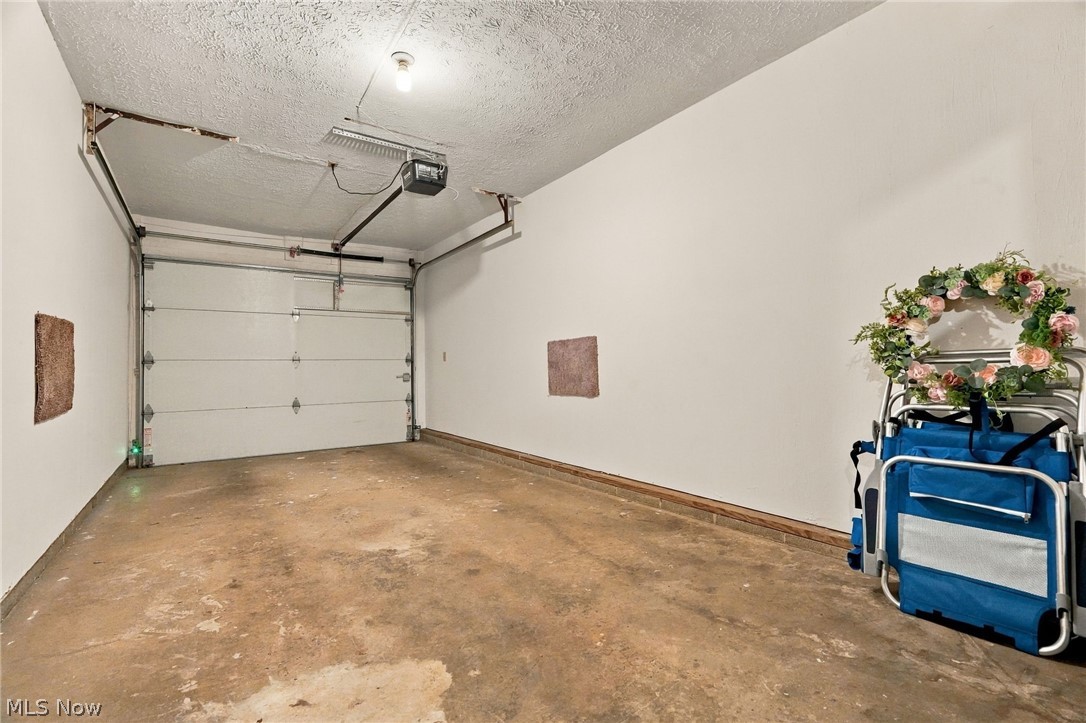 1818 Harbour Circle NW Canton OH 44708