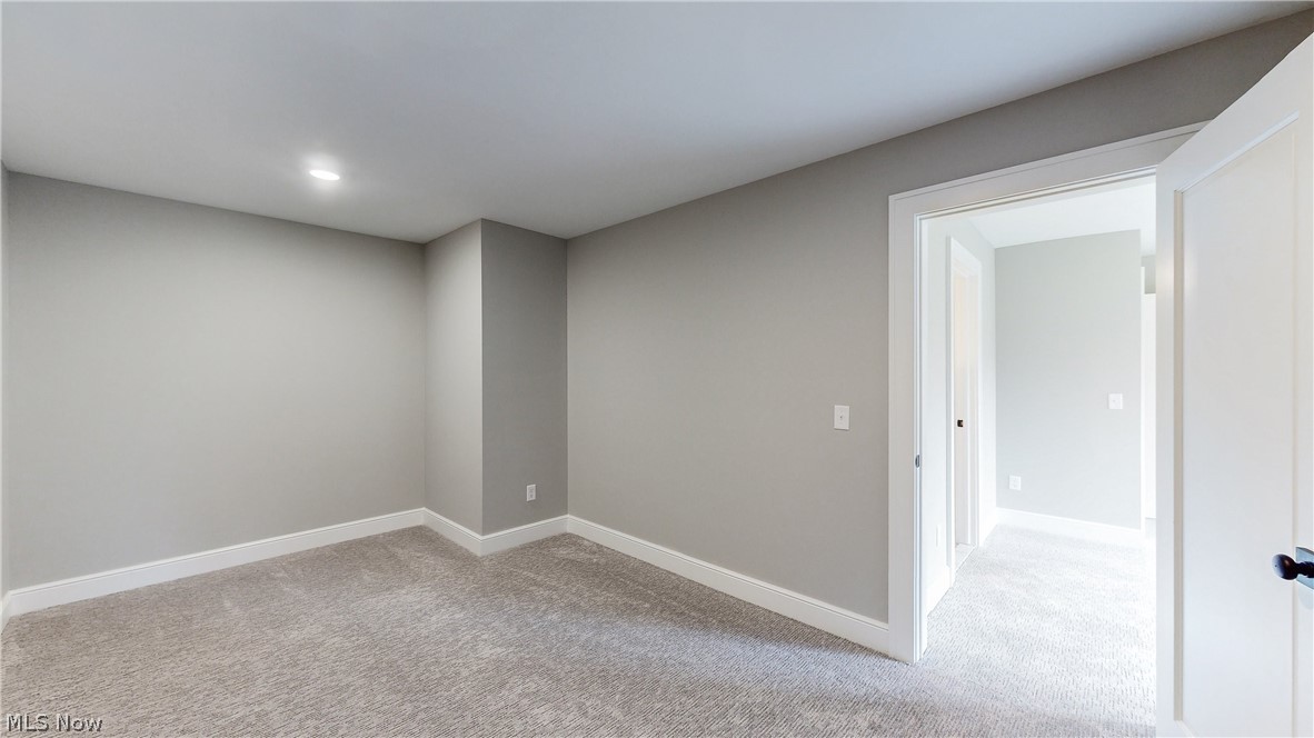 S/l 2 Trentstone Circle Aurora OH 44202