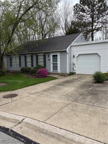 3352 Brookside Lane Cuyahoga Falls OH 44223