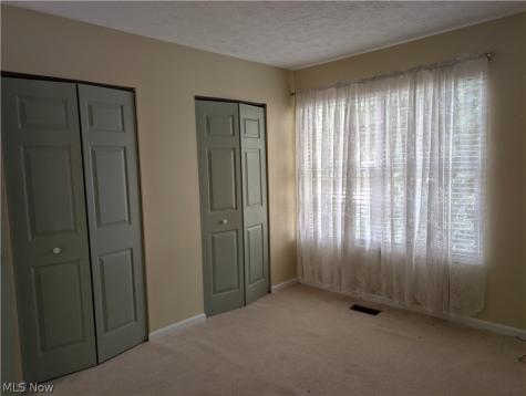 3352 Brookside Lane Cuyahoga Falls OH 44223