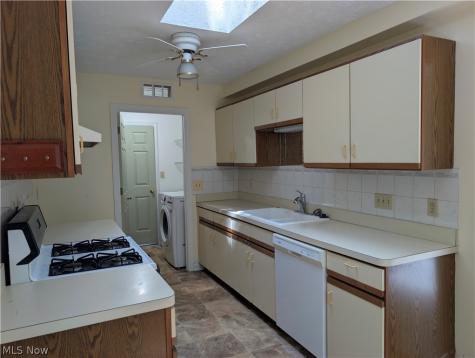 3352 Brookside Lane Cuyahoga Falls OH 44223
