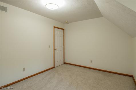 5008 Pine Point Stow OH 44224